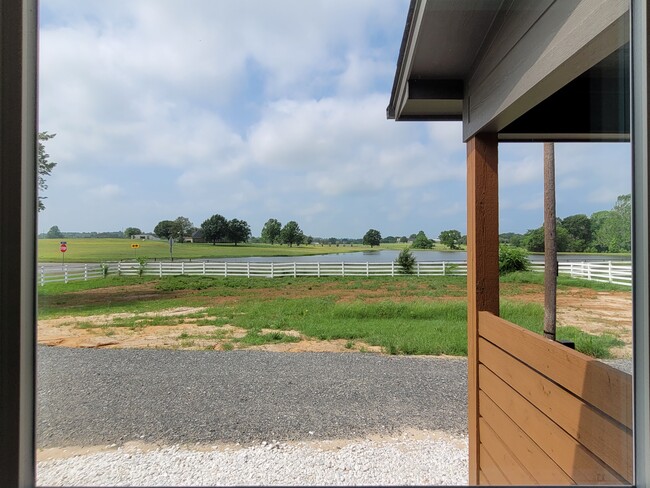 Building Photo - 22882 County Rd 181