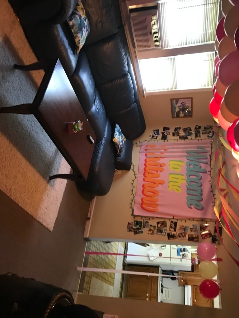 Building Photo - 106 2nd St