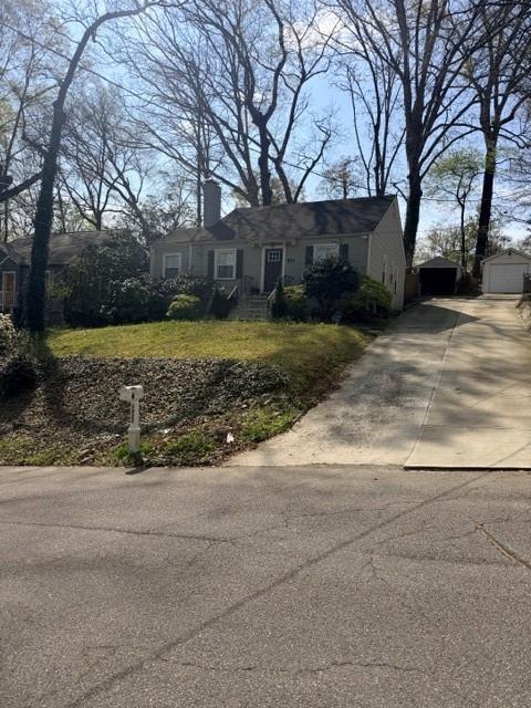 Building Photo - 1923 Thompson Ave