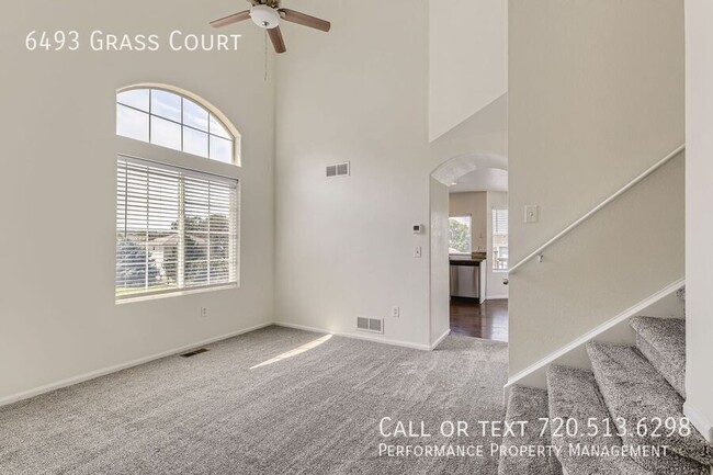Building Photo - 6493 Grass Ct