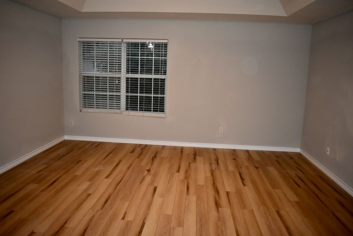 Building Photo - 410 Laurel Sage Dr