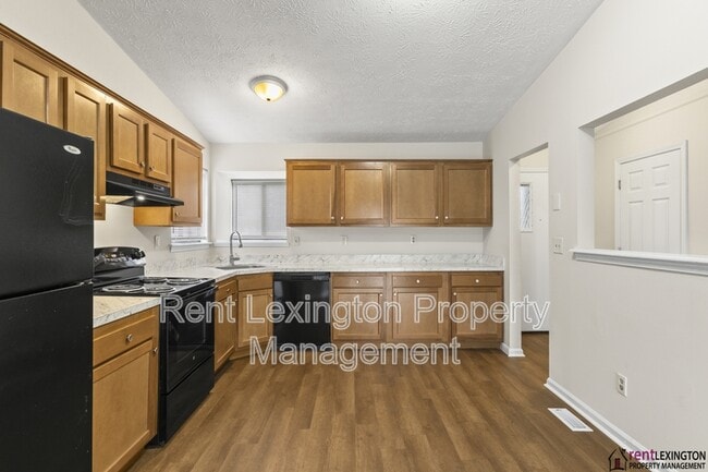 Building Photo - 208 Grayson Ct