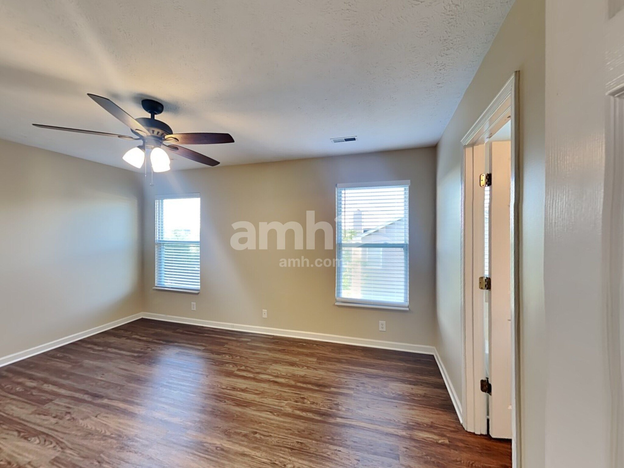 Building Photo - 2869 Paddle Wheel Dr
