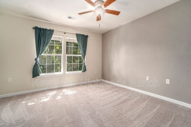 Building Photo - 1494 Red Cliff Way