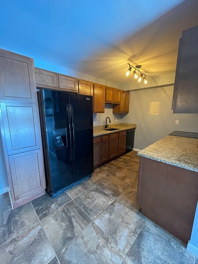 Building Photo - West Ann Arbor Condo: 2 Bed, 2 Bath with Indoor Pool & Patio