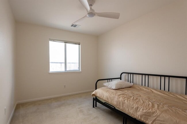 Building Photo - 2449 Rick Whinery Dr