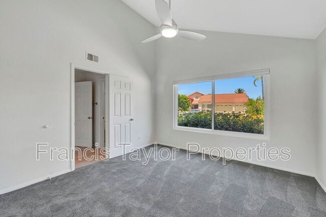 Building Photo - 12865 Palisades Ct