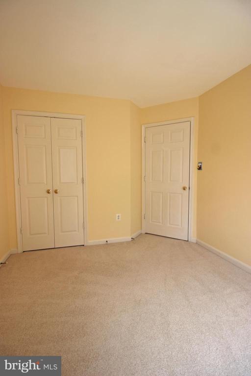 Building Photo - 11799 Valley Ridge Cir
