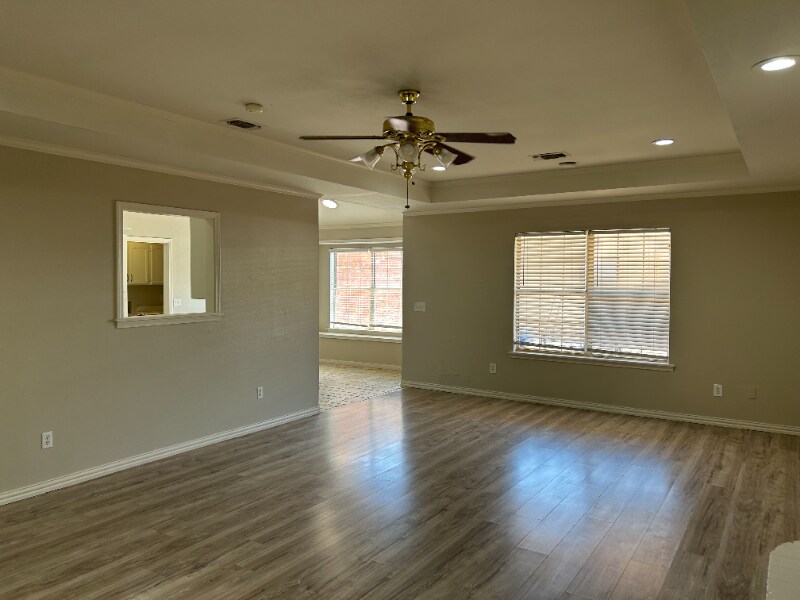 Building Photo - 7209 Dukes Pl