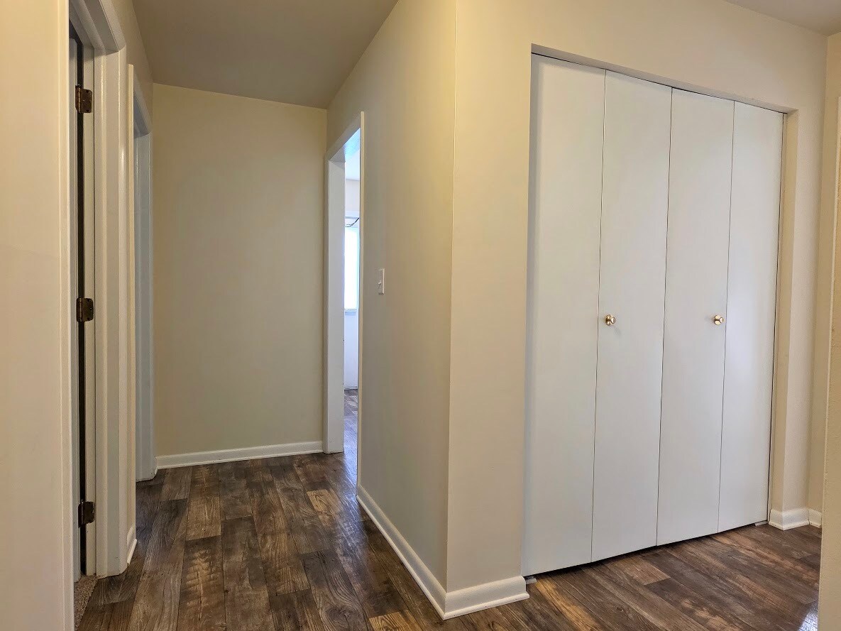 Building Photo - 63 Terrace Ave