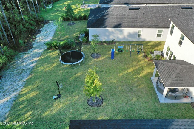 Building Photo - 669 Meadow Ridge Dr