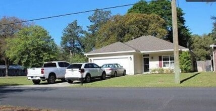 Building Photo - 349 Fir Ave