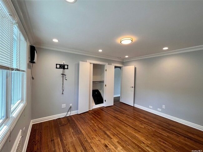 Building Photo - 3266 Brower Ave