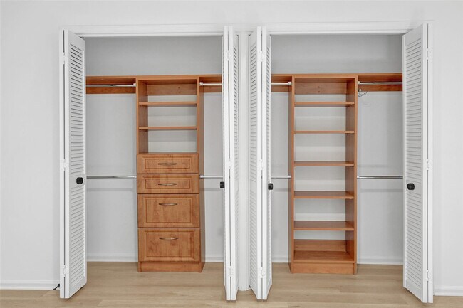 Building Photo - 2891 NW 28th Terrace