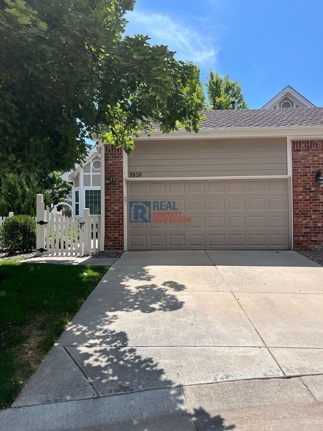 Building Photo - 9850 Carmel Ct