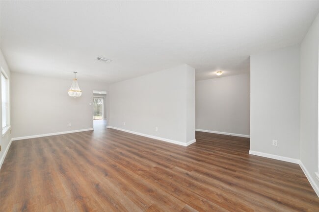 Building Photo - 14431 Parkesgate Dr