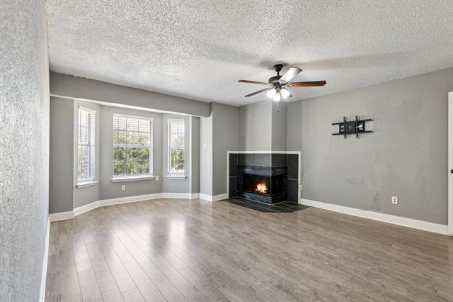 Building Photo - 4673 Feathercrest Dr