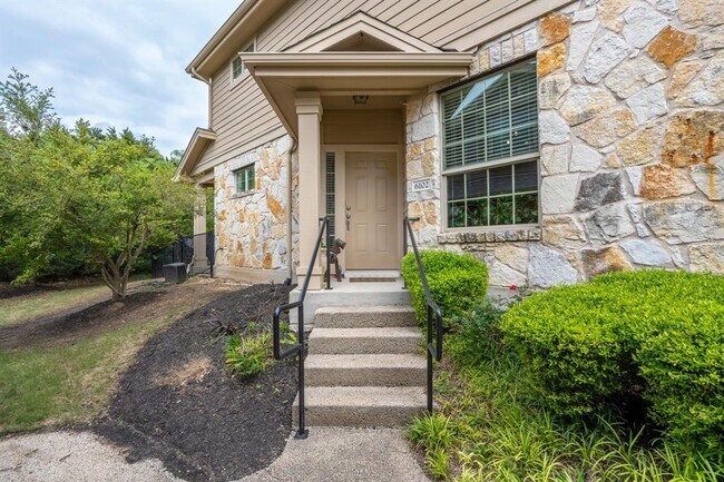 Primary Photo - 3101 Davis Ln
