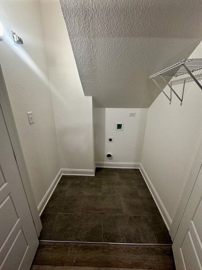 Building Photo - 2629 Rafiki Dr