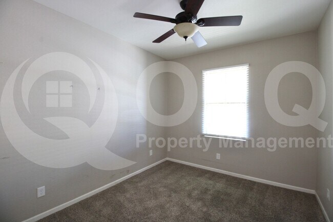 Building Photo - 26130 N 121st Ave
