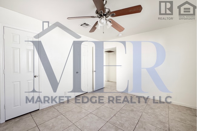 Building Photo - 3Bed/2Bath House at 24th St/McDowell! NO CREDIT, NO BACKGROUND, NO RENTAL HISTORY CHECK!