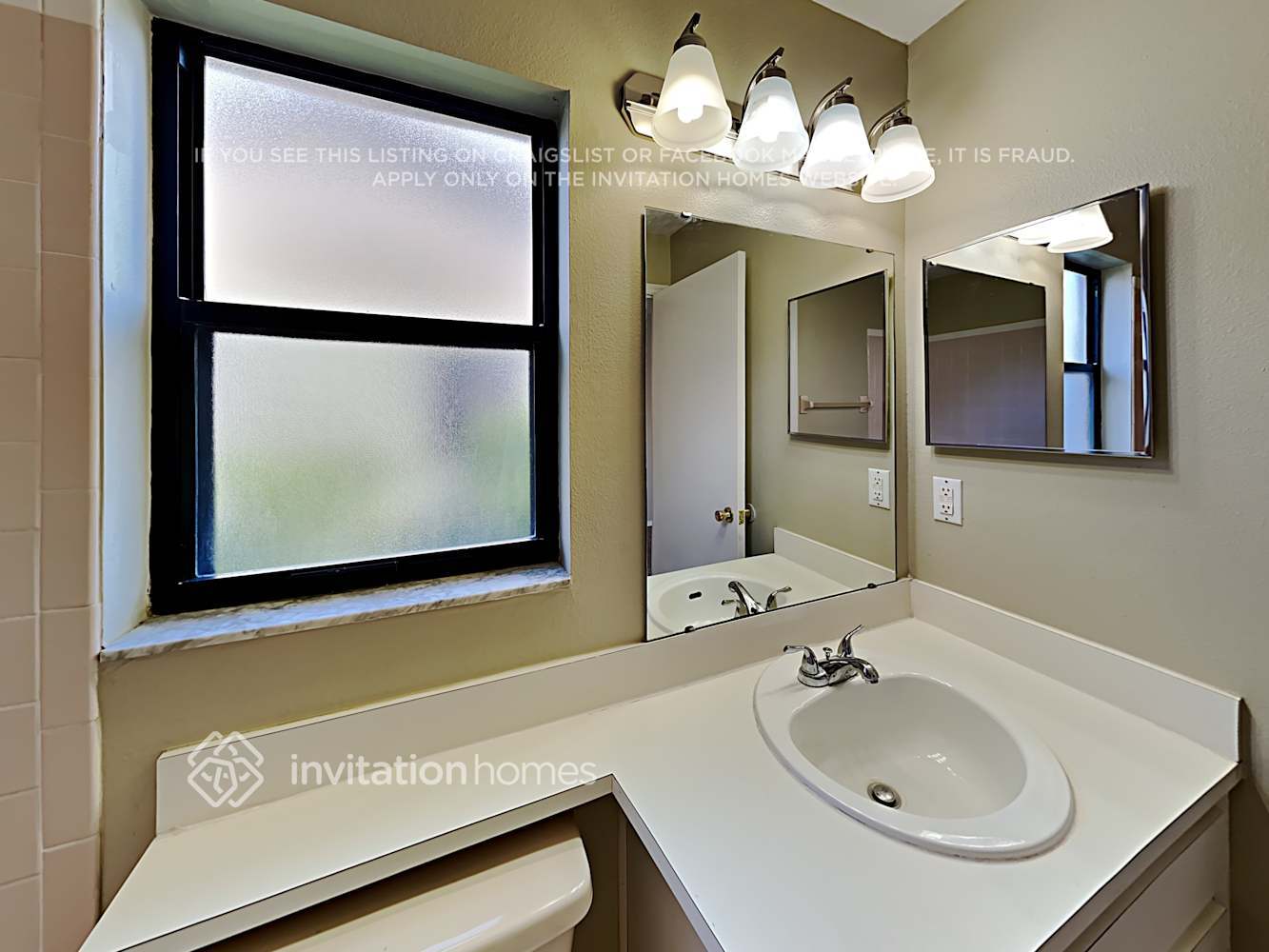 Building Photo - 1448 Marigold Dr