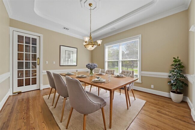 Building Photo - 13714 Gainesway Dr