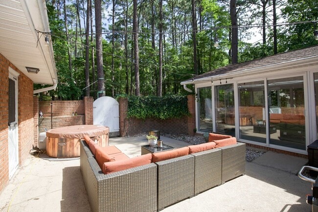 Building Photo - 3 bedroom home in Southern Pines