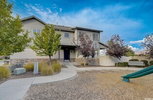 Building Photo - 7547 S Casenina Dr
