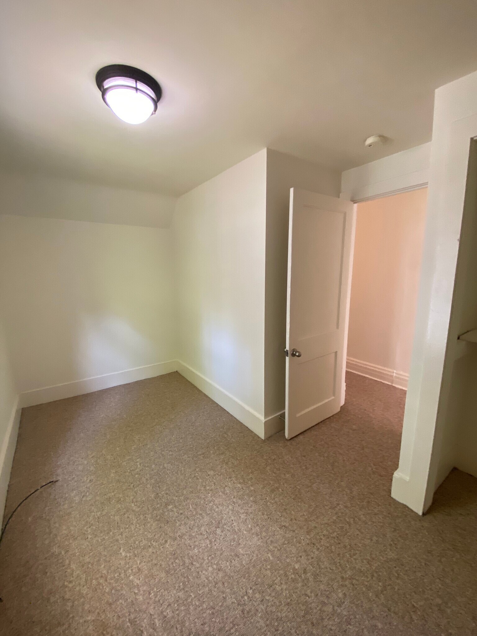 Bedroom 4 - 952 Grant St