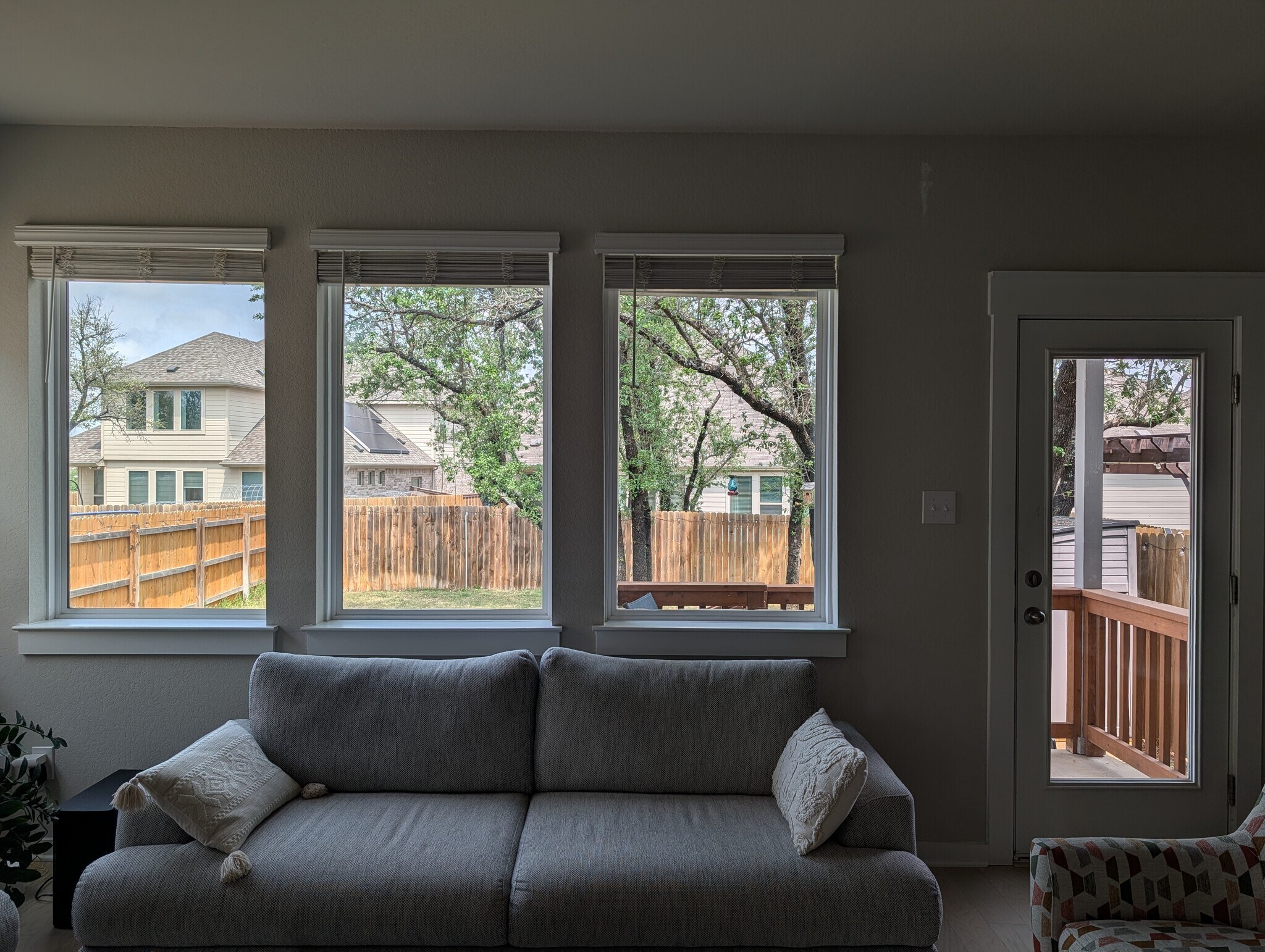 Building Photo - 2316 Calvert Dr