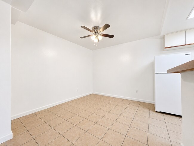 Building Photo - 1749 Reed Ave