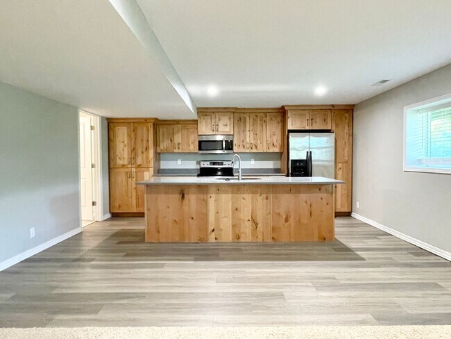 Building Photo - 1403 Northridge Dr