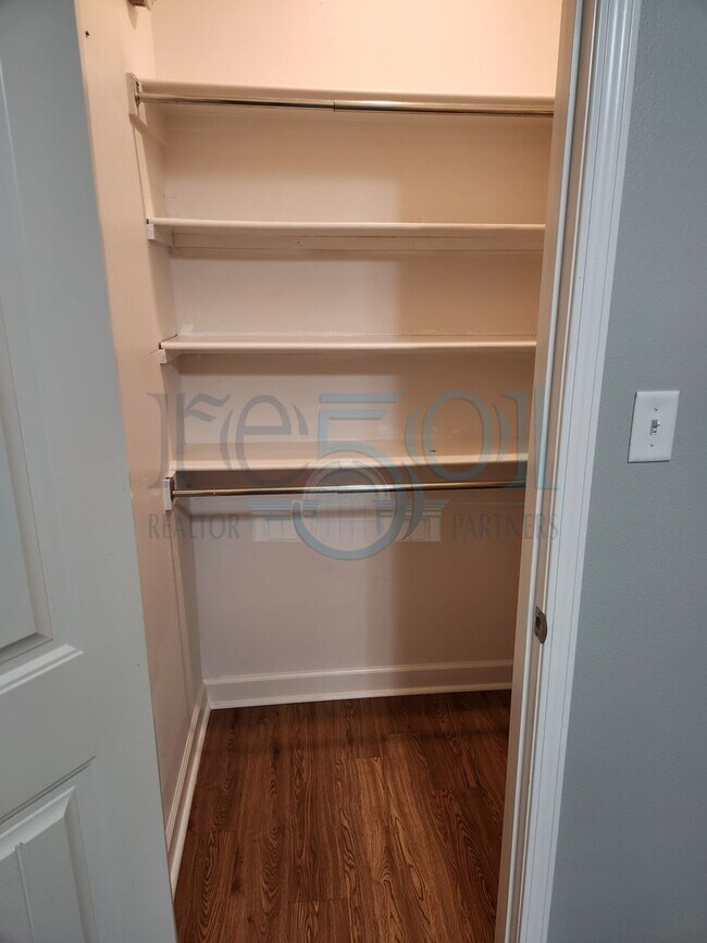 Building Photo - Gorgeous Find In West Little Rock! Reduced...