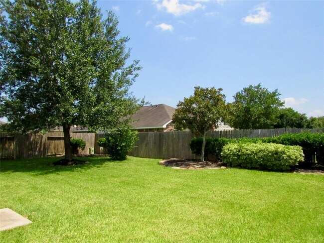 Building Photo - 21519 Ivory Gate Ln