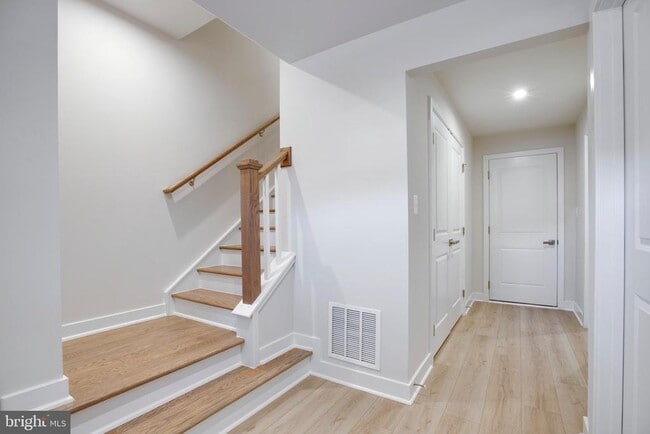 Building Photo - 4504 Dandelion Lp