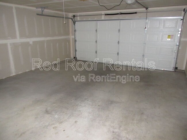 Building Photo - 5726 N Ruby St