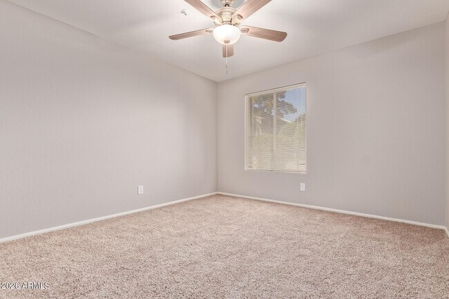 Building Photo - 10610 S 48th St