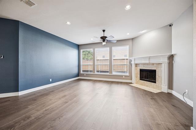 Building Photo - 1211 Windgate Wy