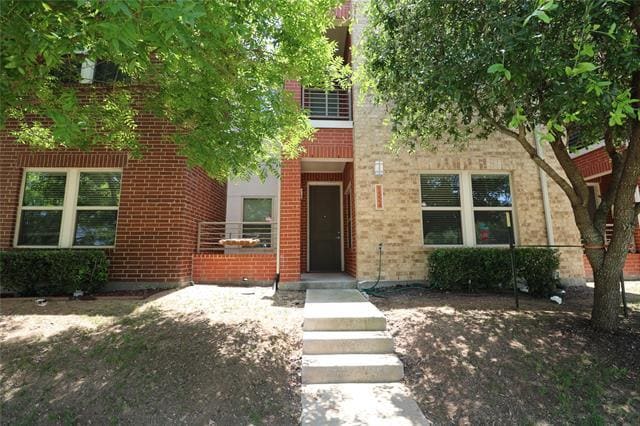 Primary Photo - 1524 Sphinx St