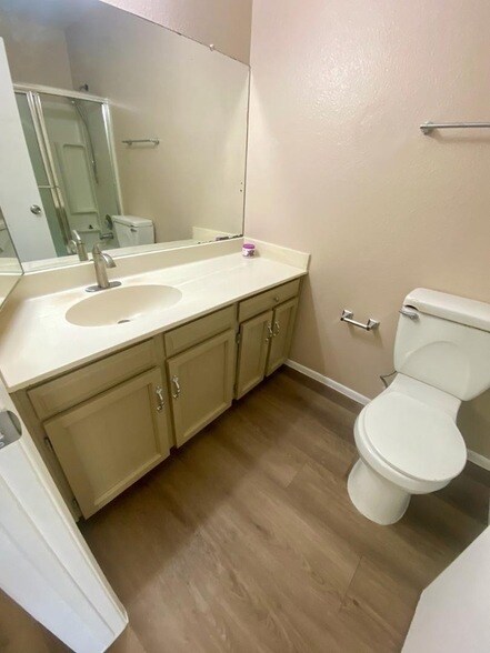 Building Photo - 3137 W Campo Bello Dr