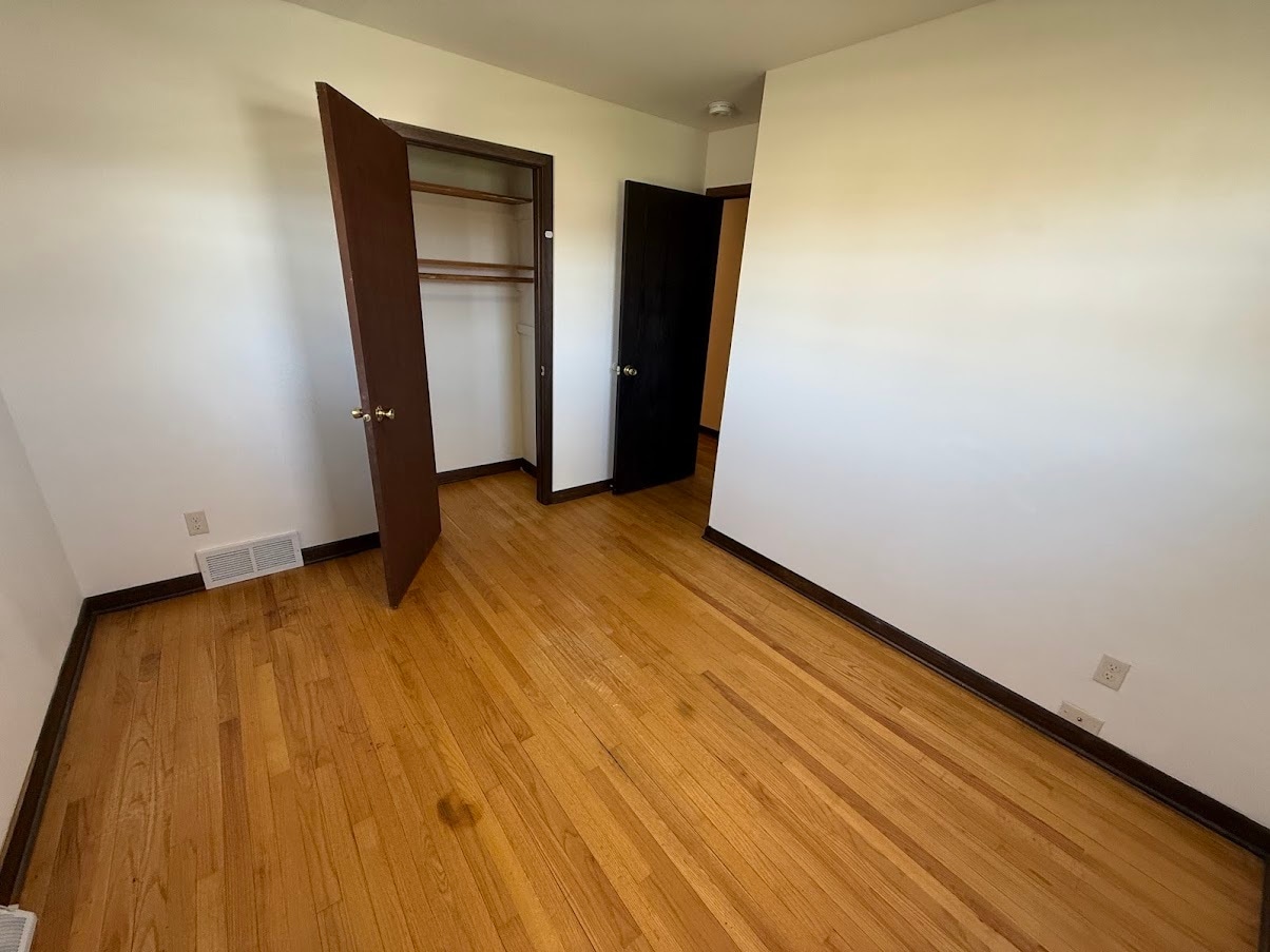 Building Photo - 299 Park St