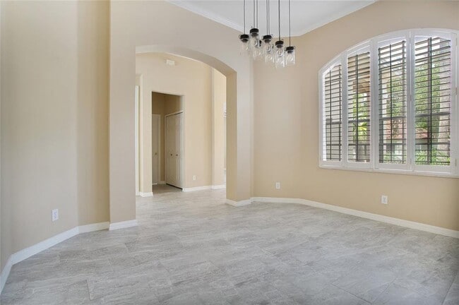 Building Photo - 107 Walton Heath Dr