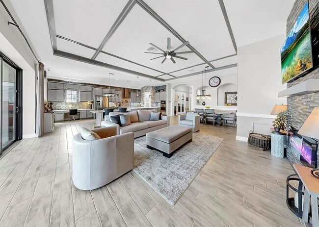 Building Photo - 12845 Satin Lily Dr