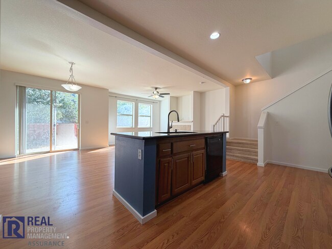 Building Photo - 18658 SW Hideo Ct