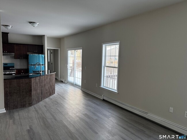 Building Photo - 40 Marlin Dr