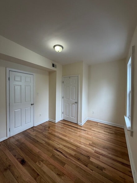 Building Photo - 58 S 13th St