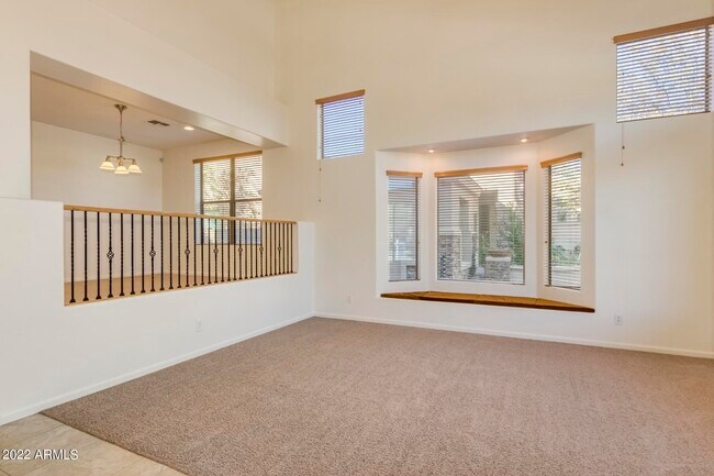 Building Photo - 5733 W Plum Rd