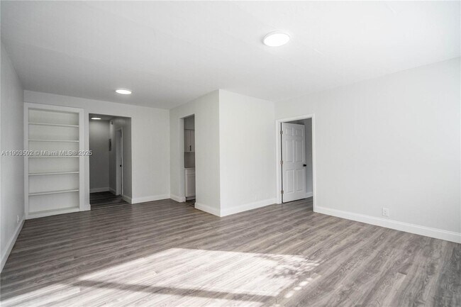 Building Photo - 6871 Abbott Ave