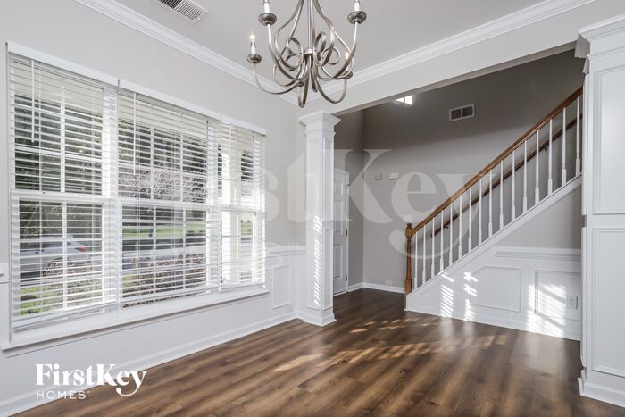 Building Photo - 4242 Glenmore Creek Dr